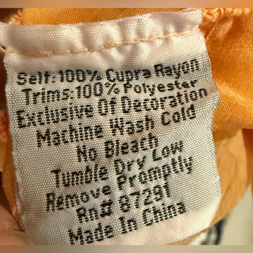 Johnny Was Peach Embroidered V-Neck Top - Picture 9 of 9